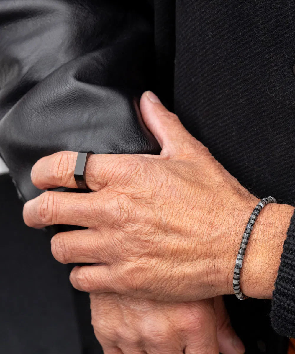 SIGNET RING 6 MM SLIM - BLACK